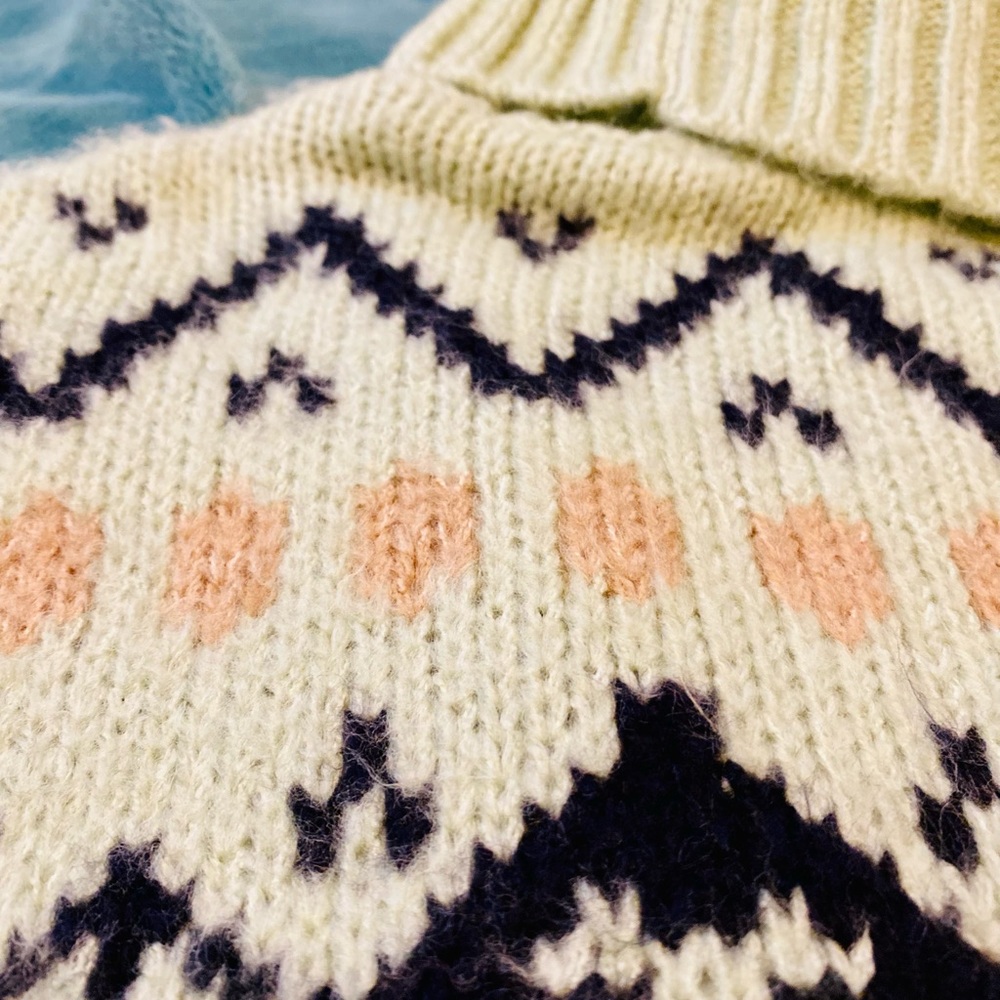 NWT - Turtleneck Tunic Sweater - Picture 6 of 10